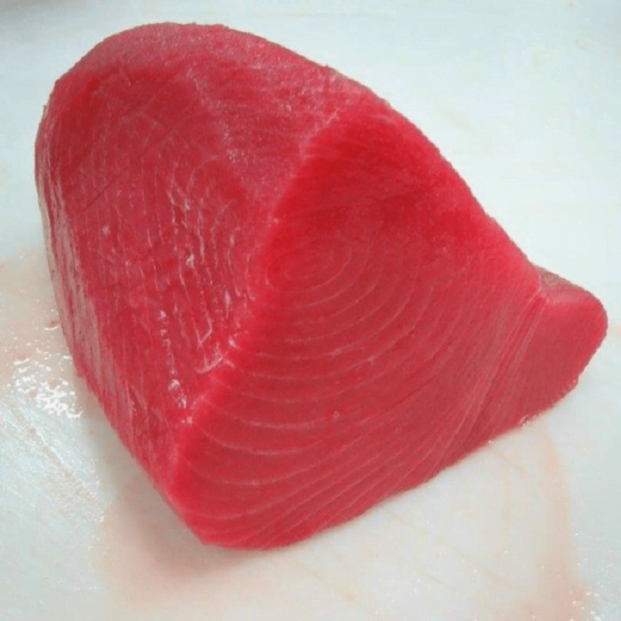 Thịt cá bò gù đỏ và vân thịt rõ ràng